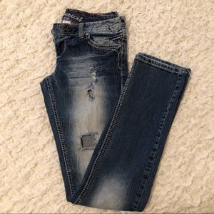Maurices jeans